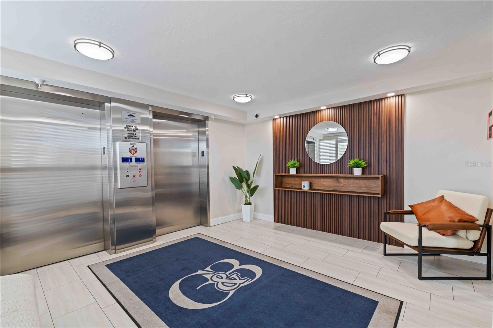 GULF & BAY CLUB PH 4 - Residential