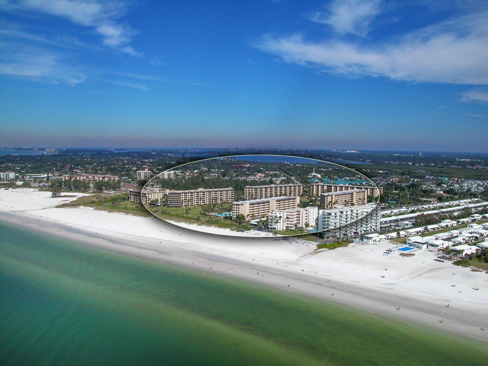 GULF & BAY CLUB PH 4 - Residential