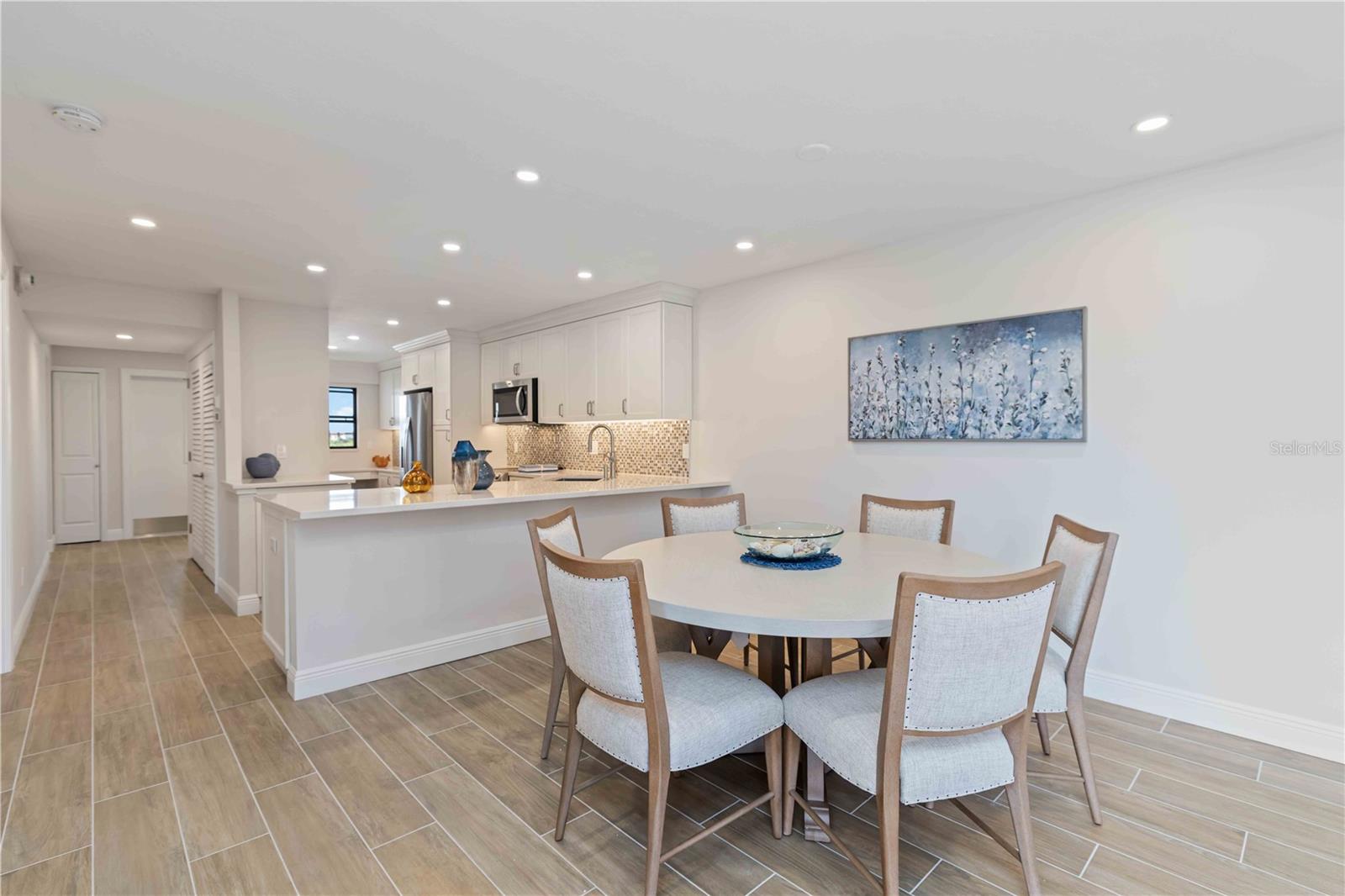 GULF & BAY CLUB PH 4 - Residential