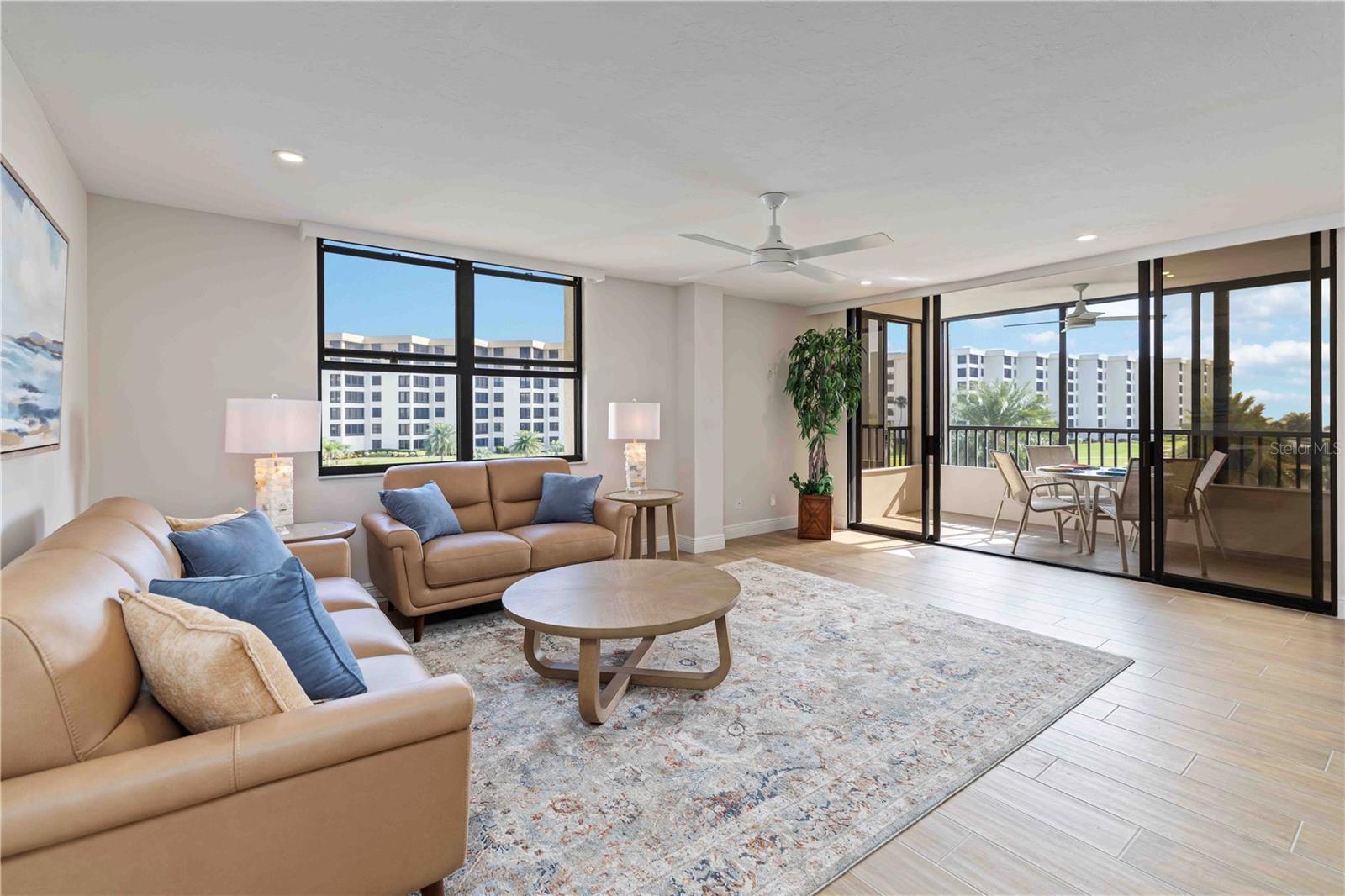 GULF & BAY CLUB PH 4 - Residential