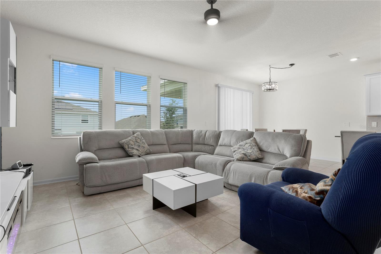 BELLEVUE AT ESTATES - Residential Lease