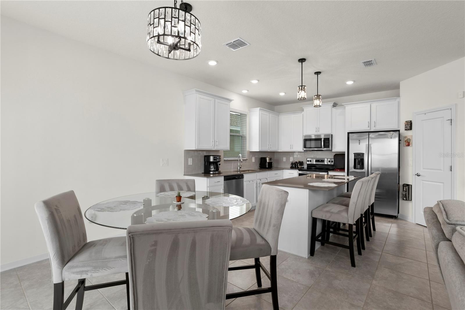 BELLEVUE AT ESTATES - Residential Lease