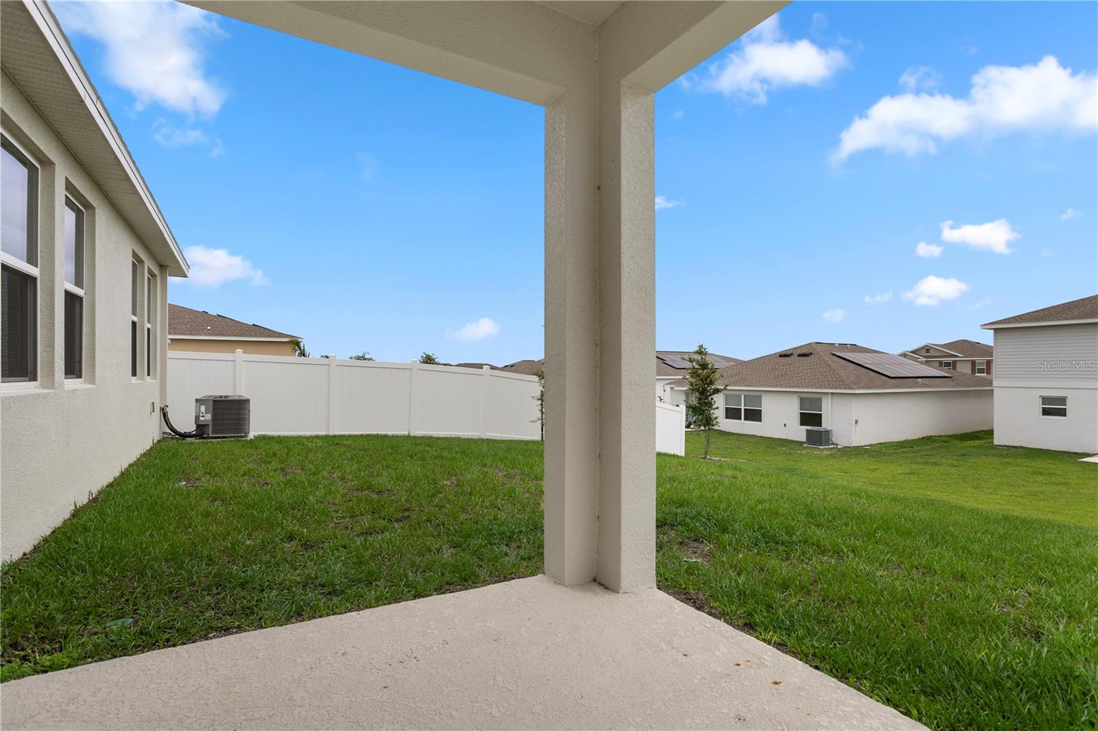 BELLEVUE AT ESTATES - Residential Lease