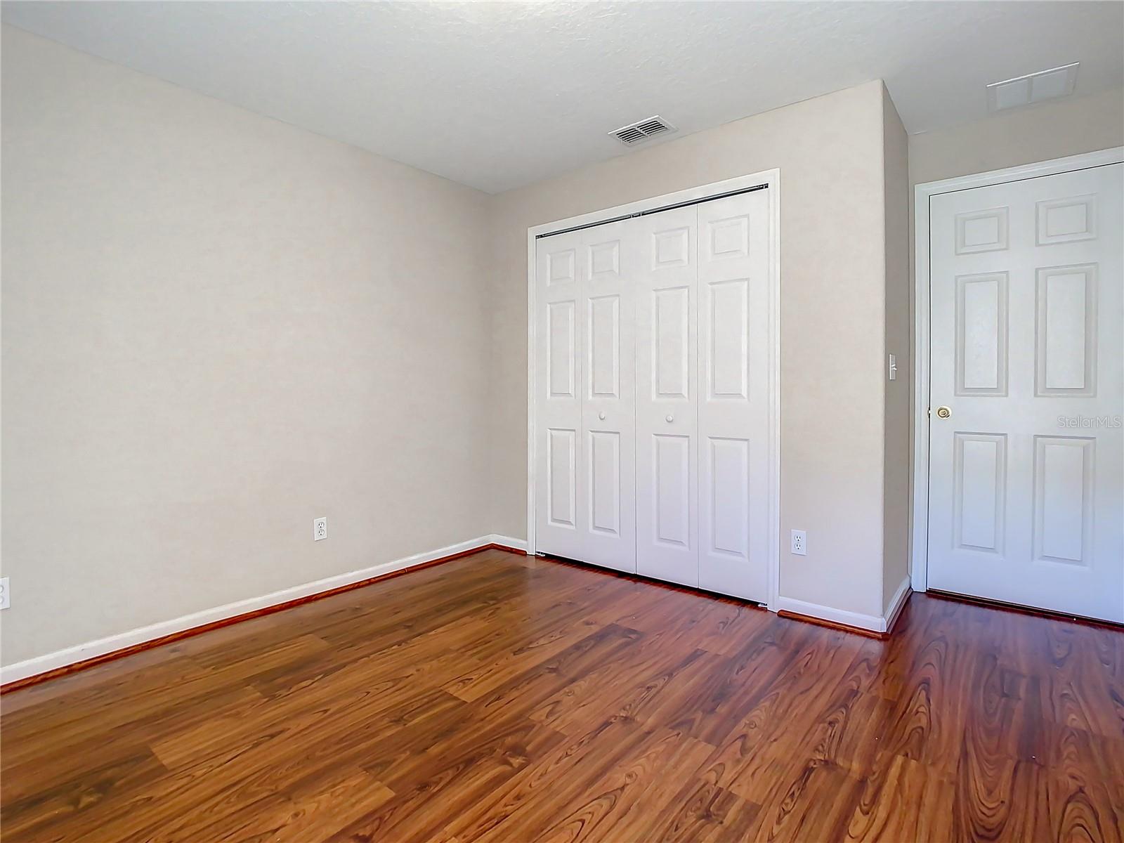 CHELSEA OAKS - Residential