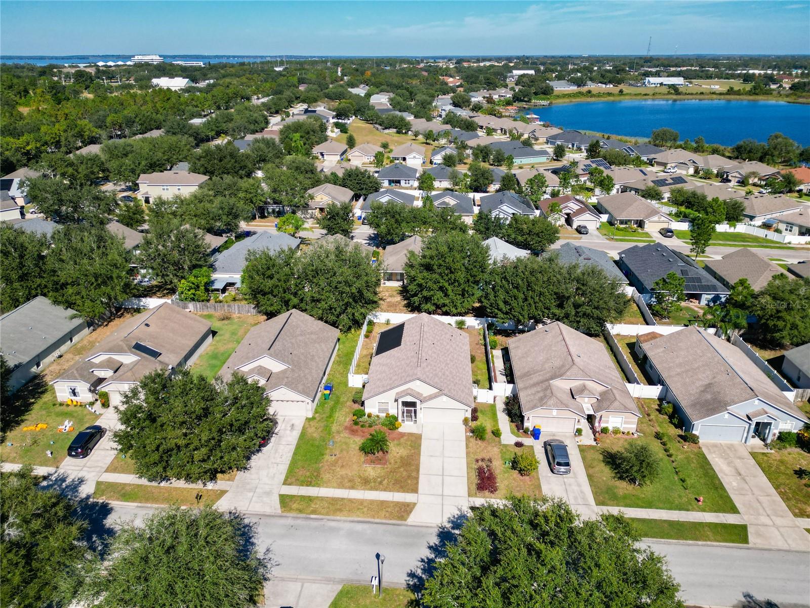 CHELSEA OAKS - Residential