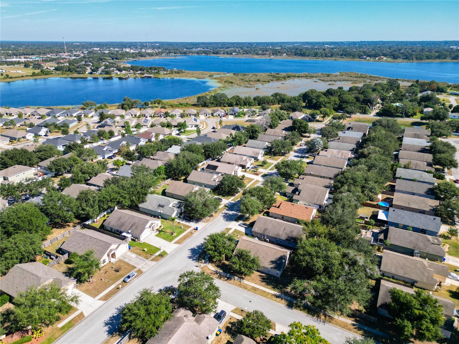 CHELSEA OAKS - Residential