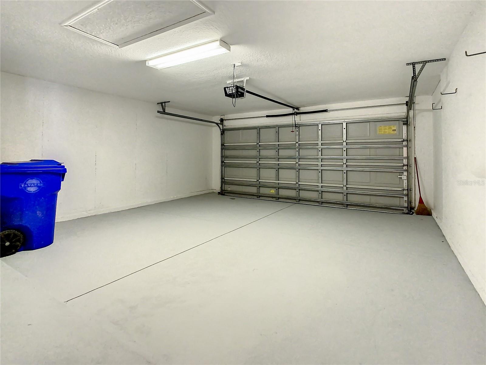 CHELSEA OAKS - Residential