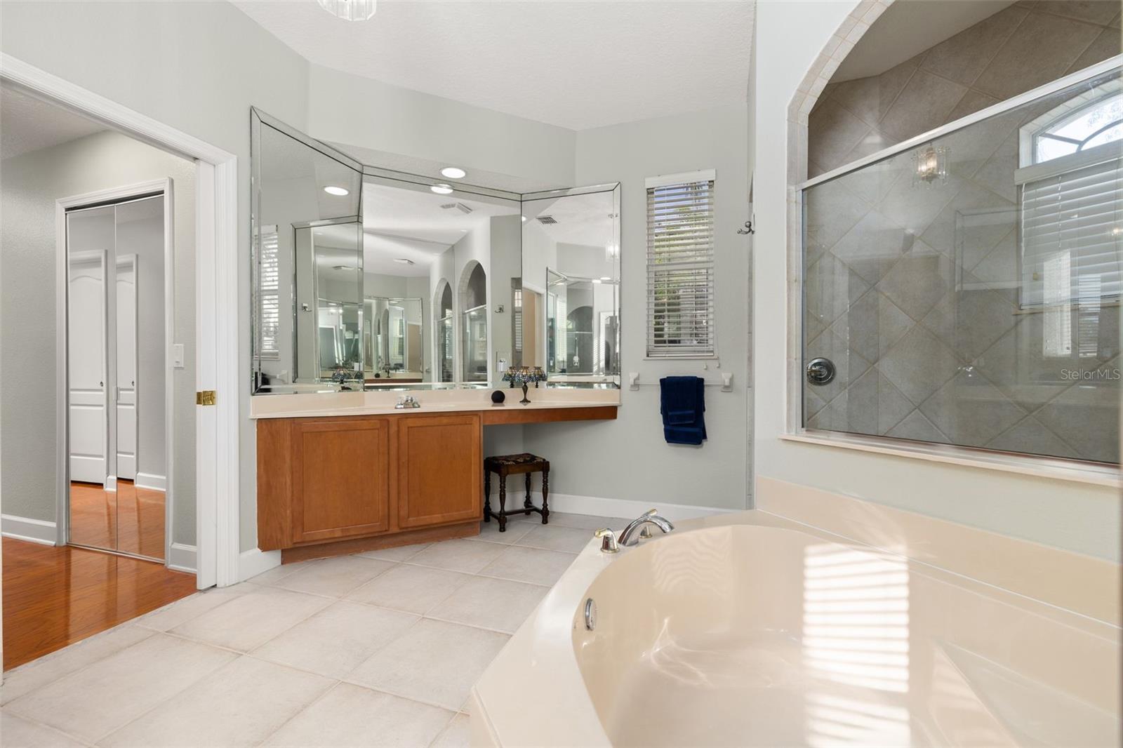 WINDWARD CAY 48 125 - Residential