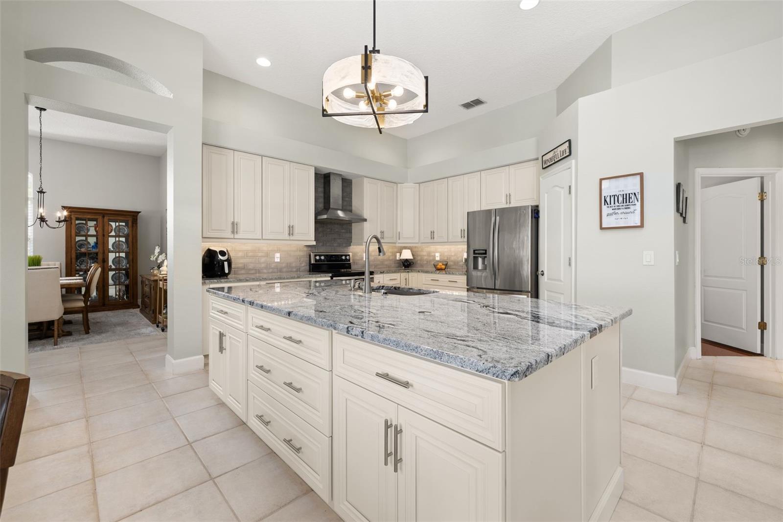 WINDWARD CAY 48 125 - Residential