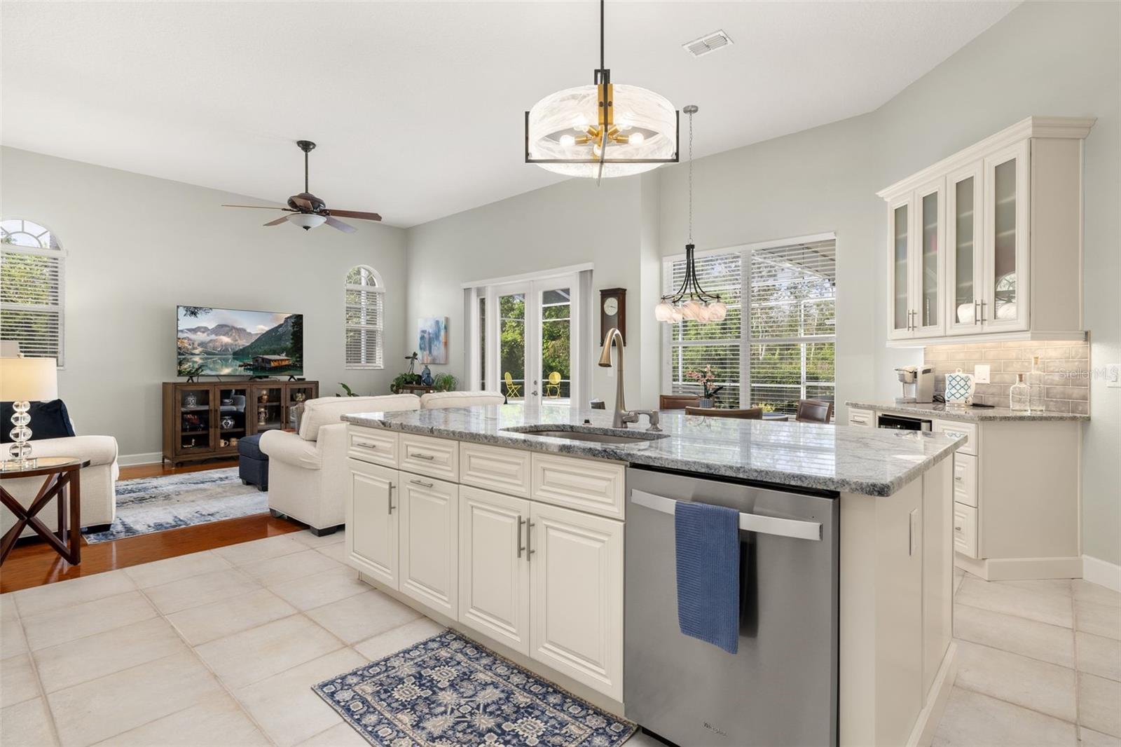 WINDWARD CAY 48 125 - Residential