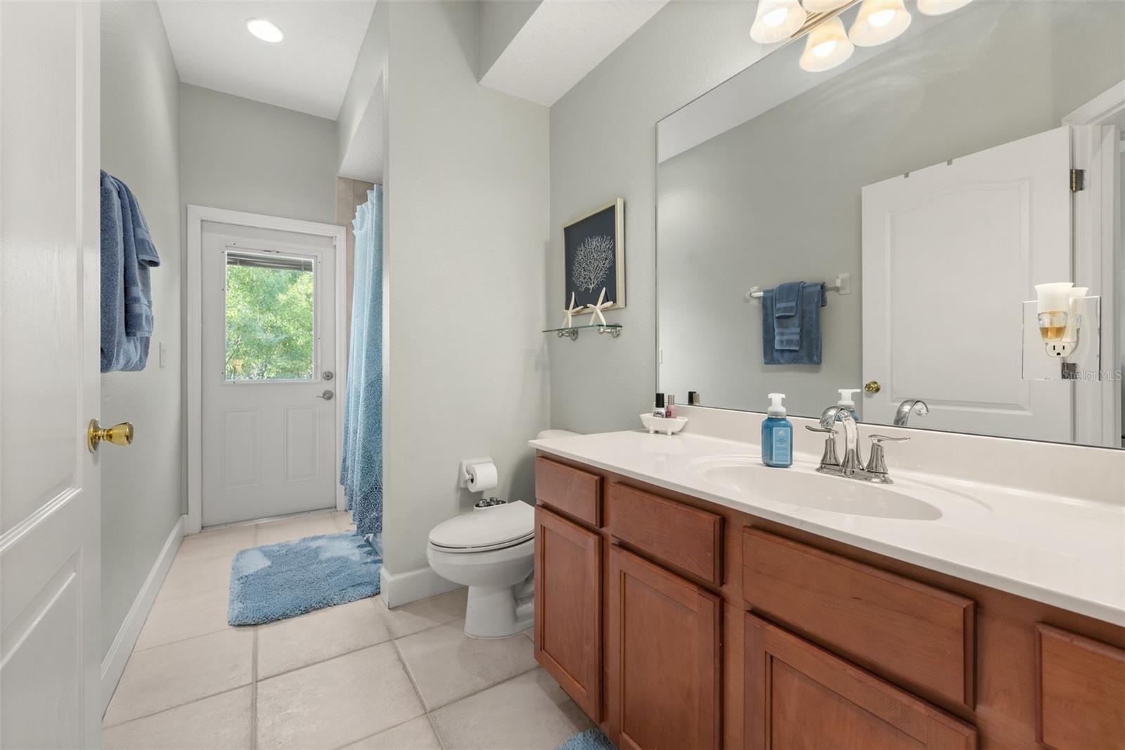 WINDWARD CAY 48 125 - Residential