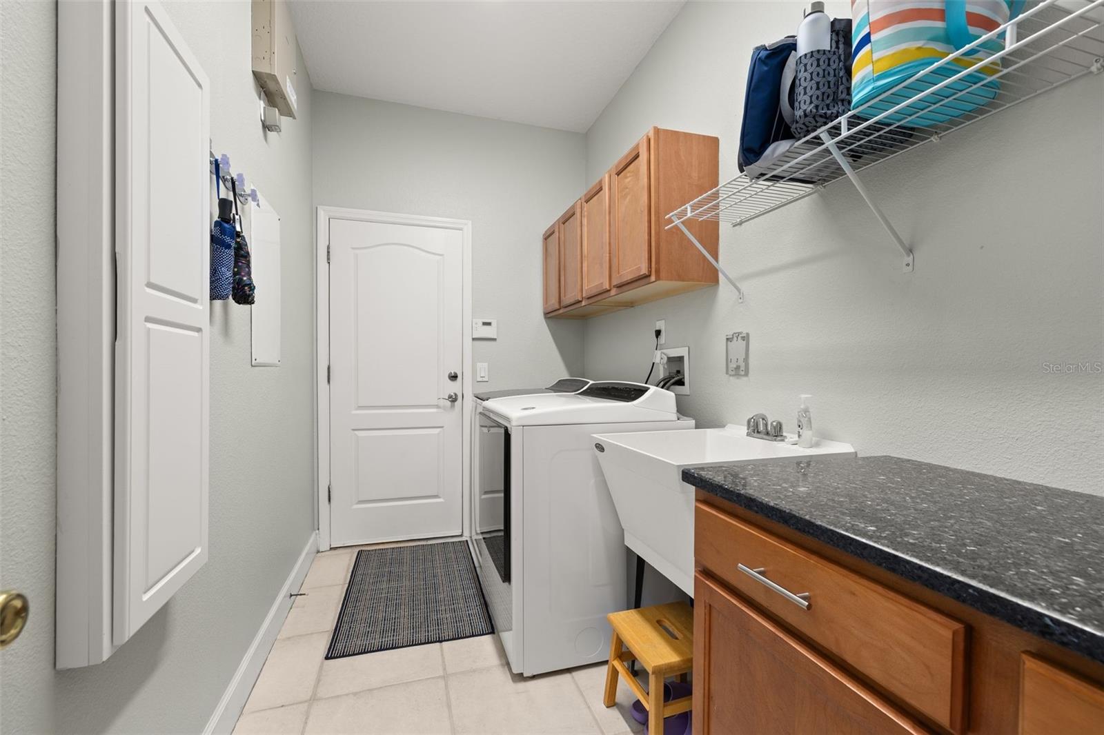 WINDWARD CAY 48 125 - Residential