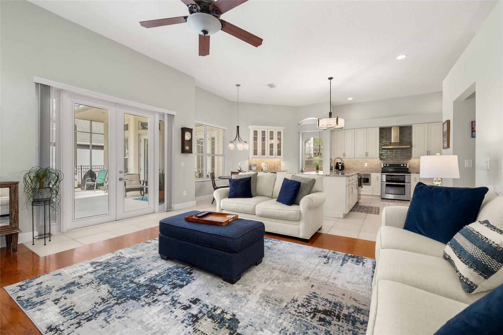 WINDWARD CAY 48 125 - Residential