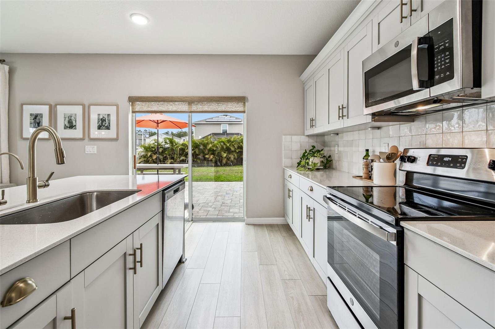 PASADENA POINT PH 1 - Residential