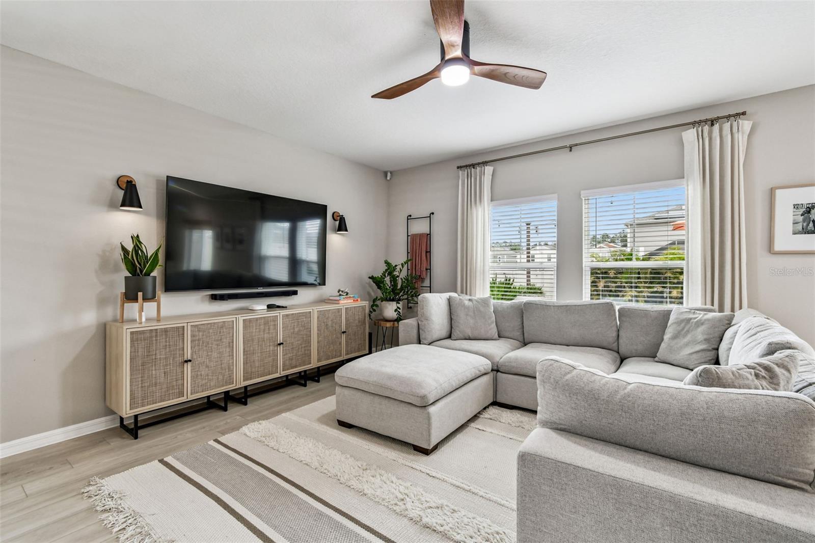 PASADENA POINT PH 1 - Residential