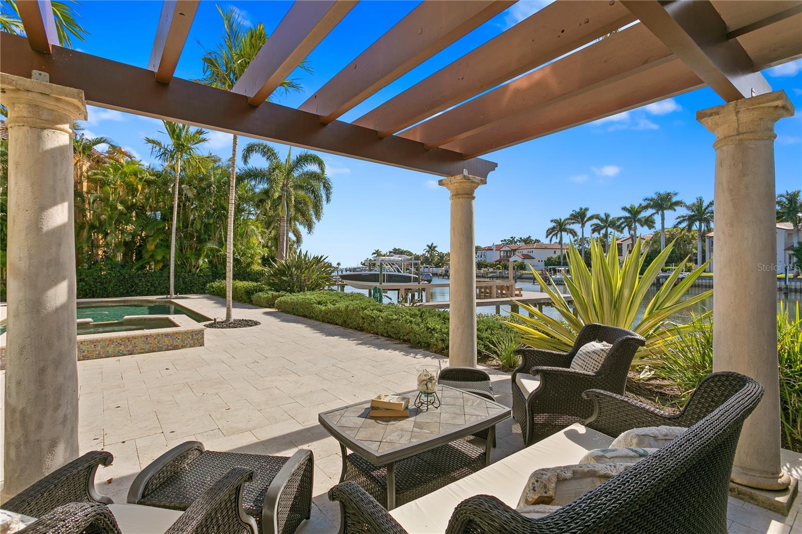 SNELL ISLE BRIGHTWATERS SEC 2 - Residential