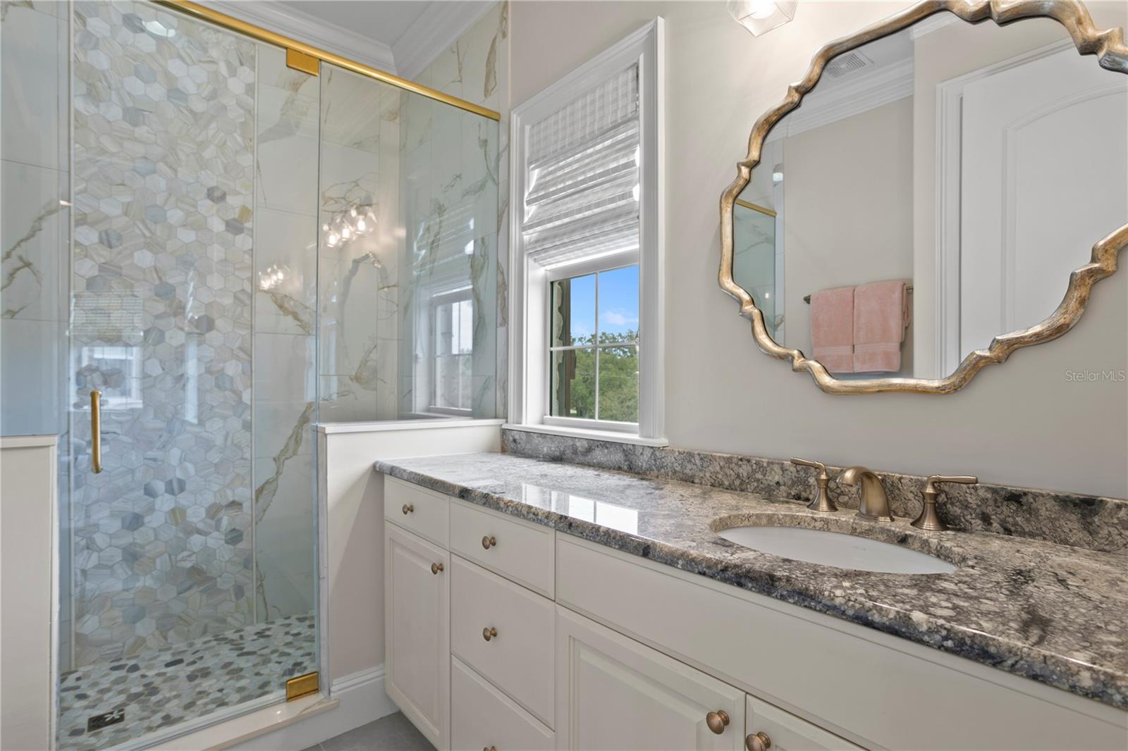 SNELL ISLE BRIGHTWATERS SEC 2 - Residential