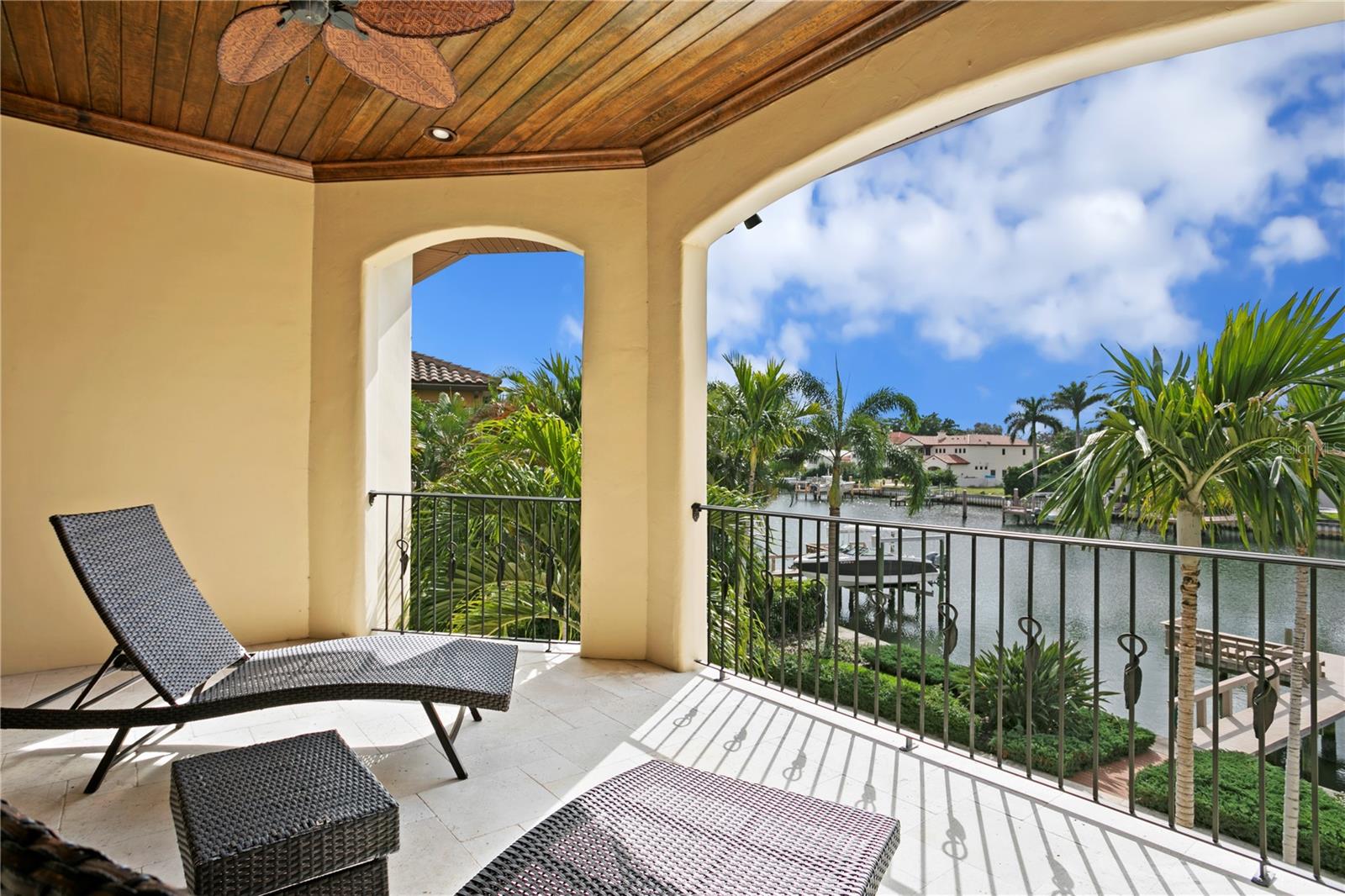 SNELL ISLE BRIGHTWATERS SEC 2 - Residential