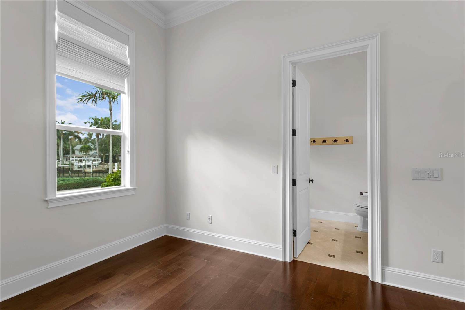 SNELL ISLE BRIGHTWATERS SEC 2 - Residential