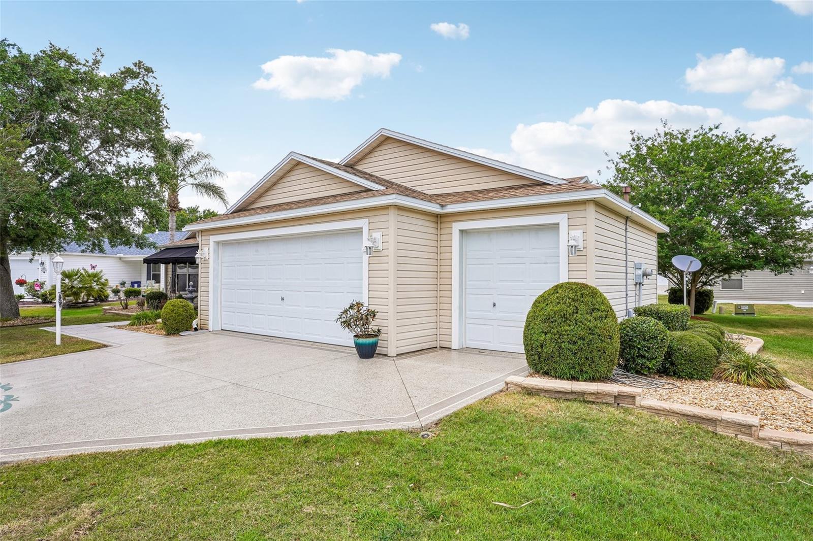 447 FOSTER PLACE