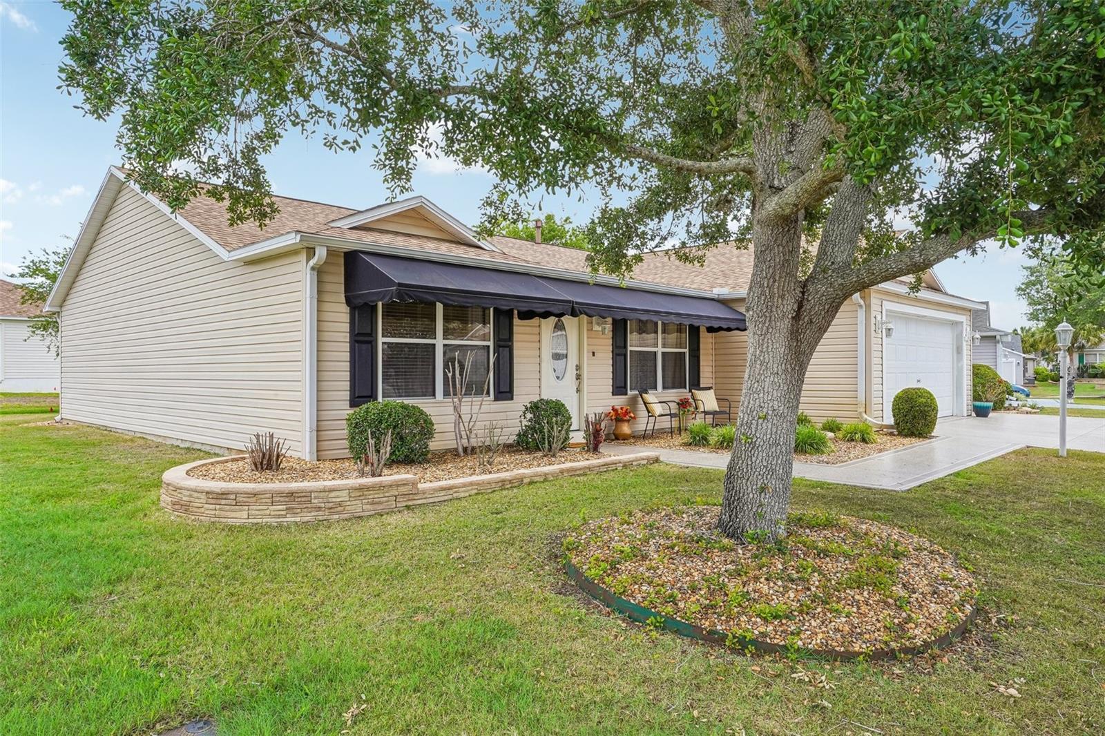 447 FOSTER PLACE