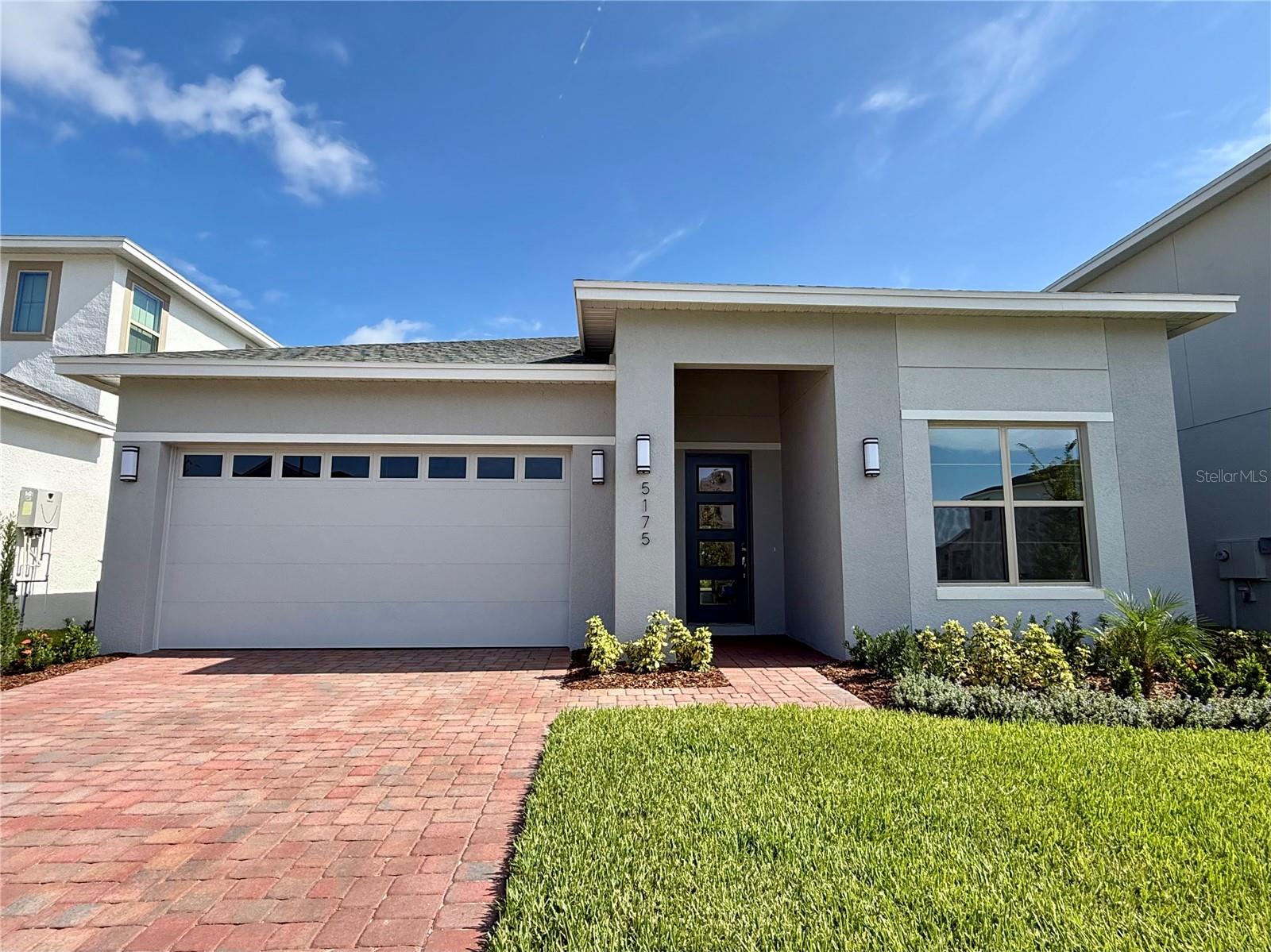 TOTALLY BRAND NEW LUXURY HOUSE!! 4 bedroom, 3 bathroom, Open Gourmet kitchen with big Island, In the beautiful community of Jones Construction "'The Reserve". A lot of upgrades!