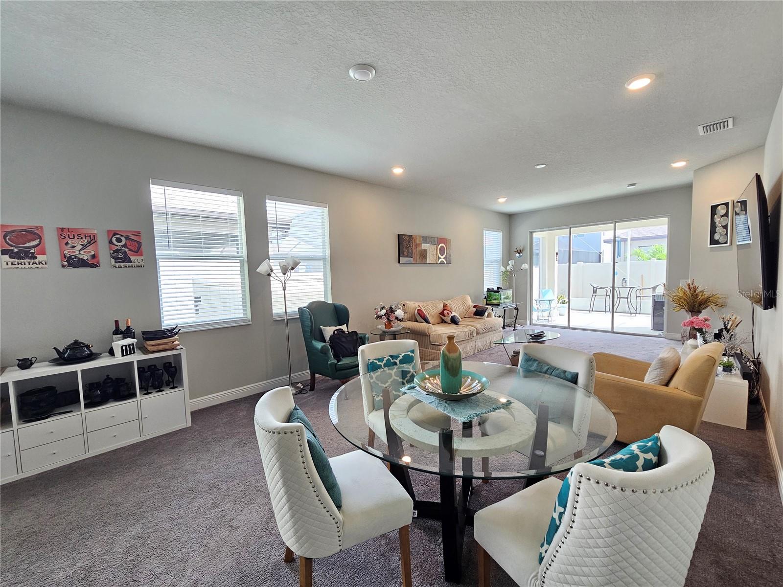 RIVER BEND VILLAGE - Residential Lease