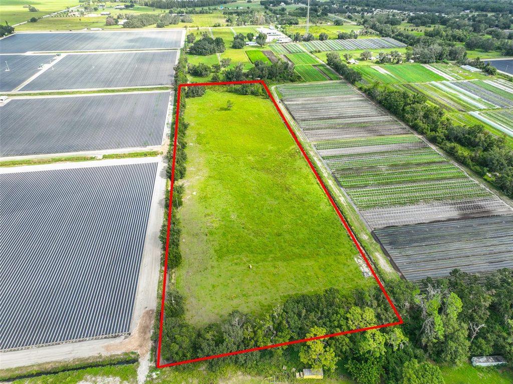 Photo of 8711 State Rd 674, Wimauma, FL 33598 (MLS # TB8442123)