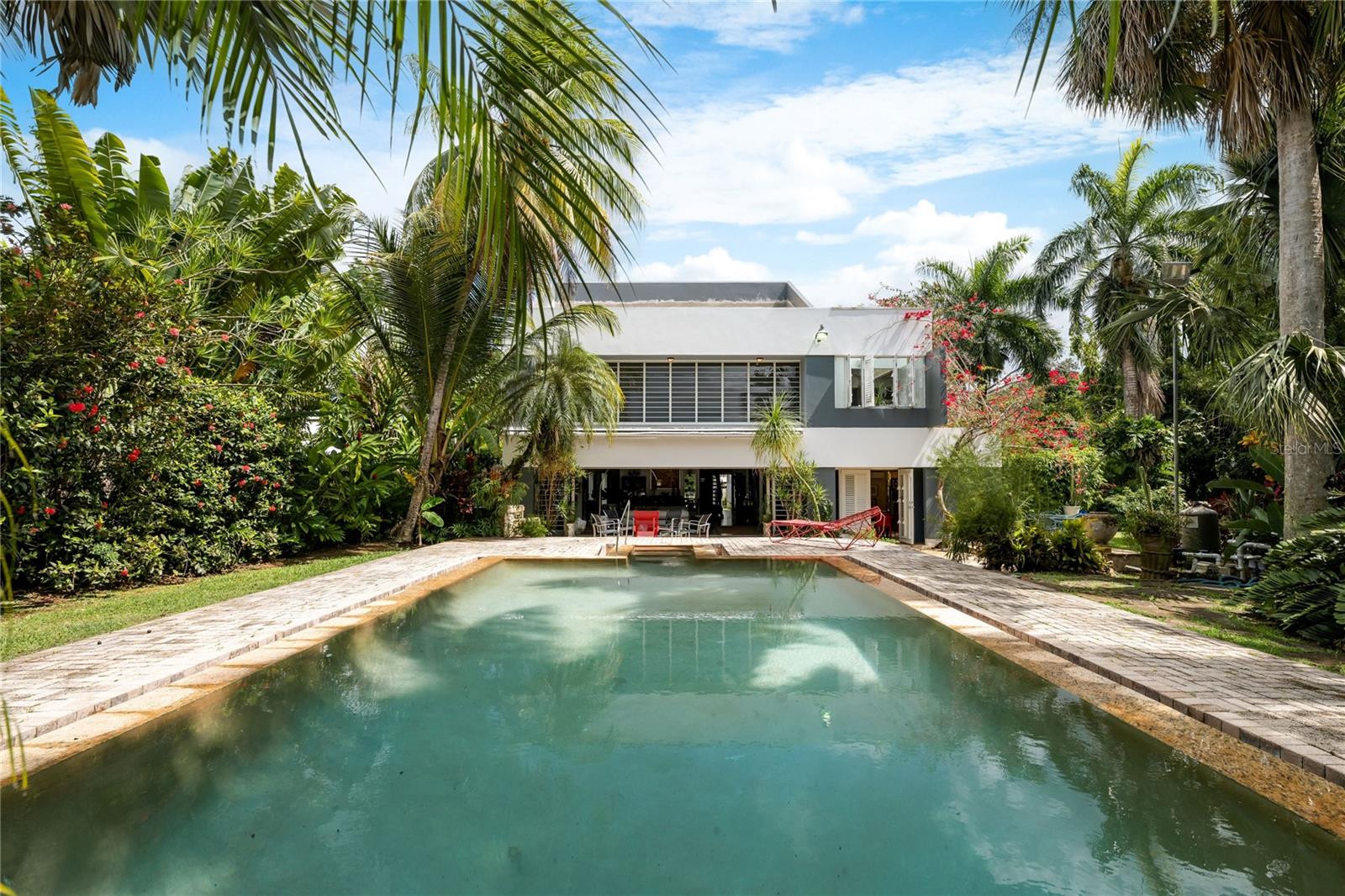 GARDEN HILLS DOUBLE LOT - Residential