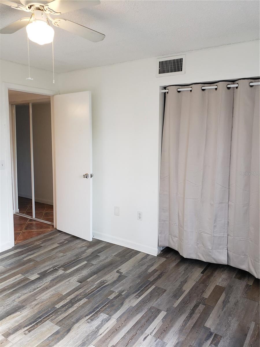 HIDDEN LAKE VILLAGE - Residential