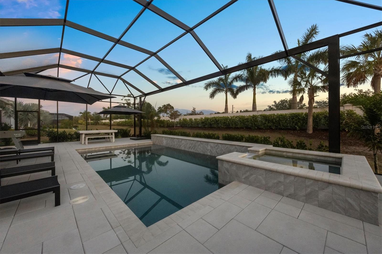 ISLES AT LAKEWOOD RANCH PH II - Residential
