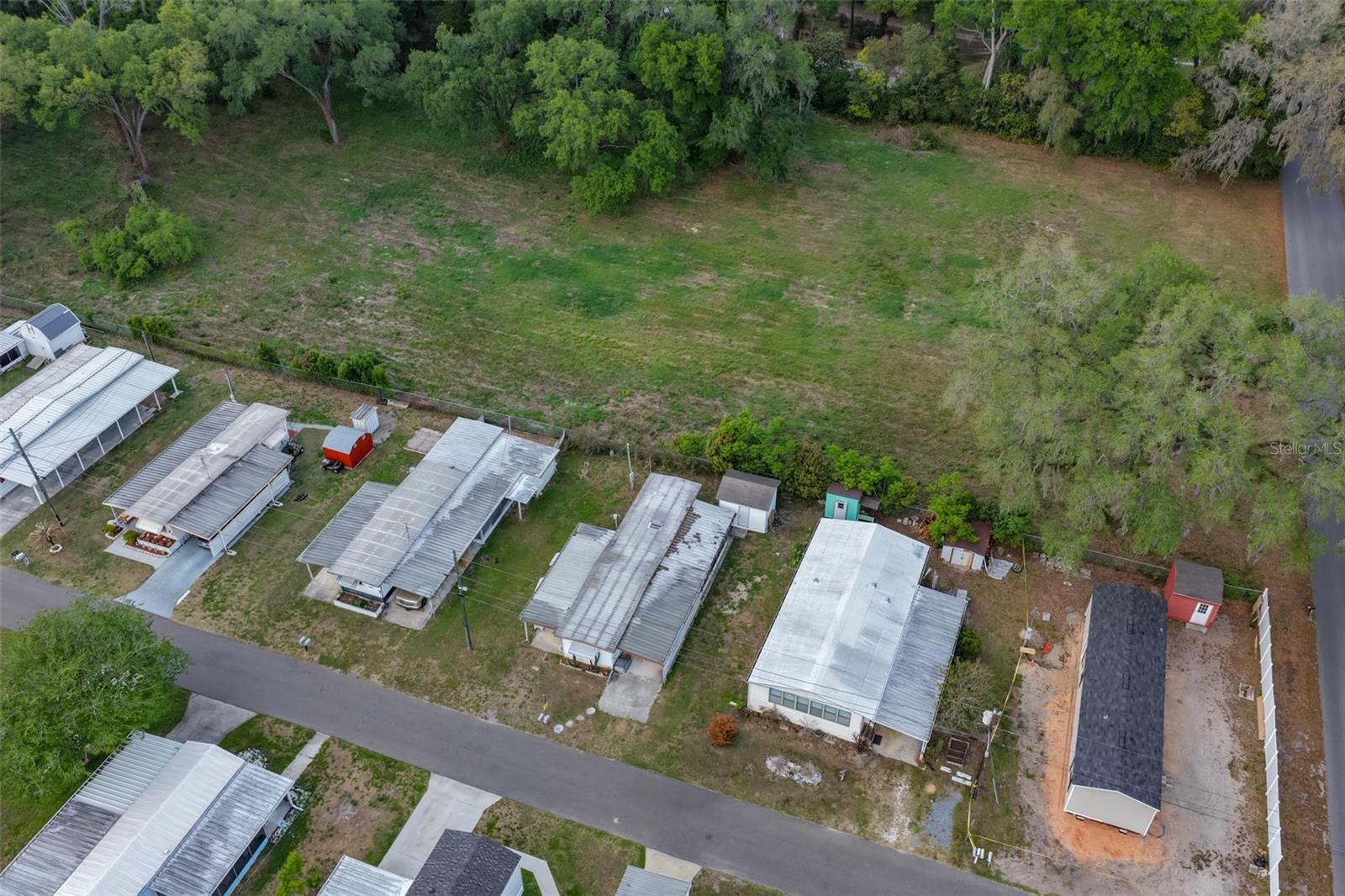 PRETTY POND PARK UNREC SUB - Residential