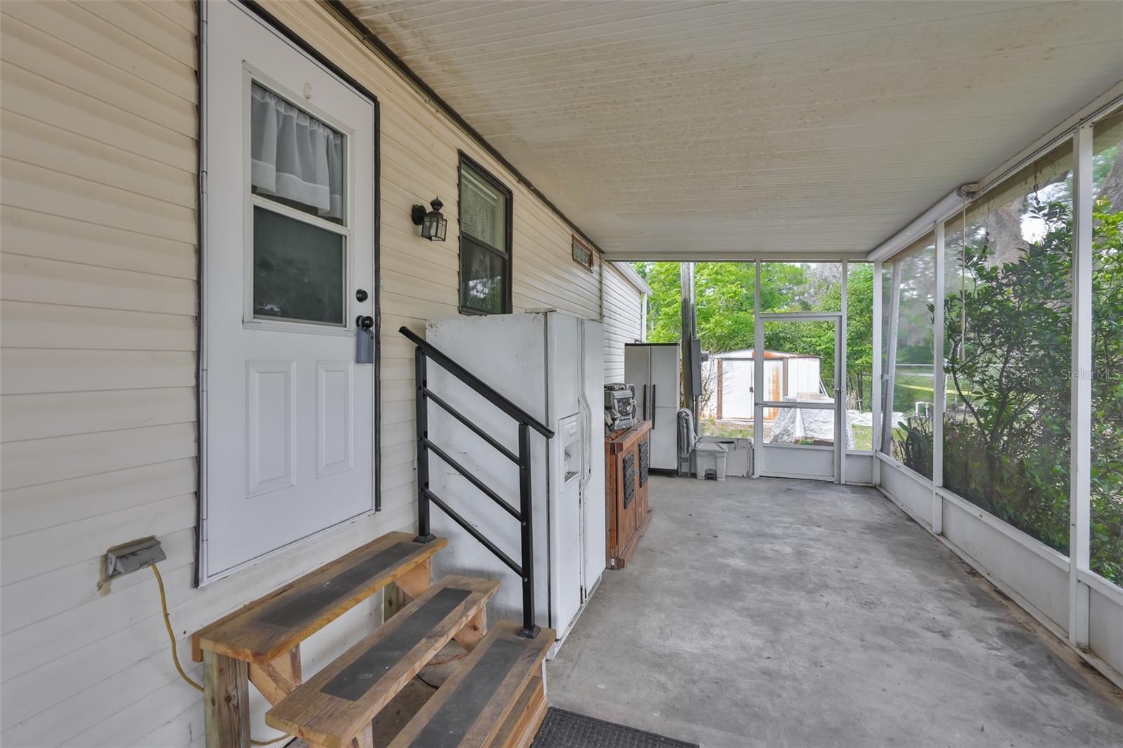 PRETTY POND PARK UNREC SUB - Residential