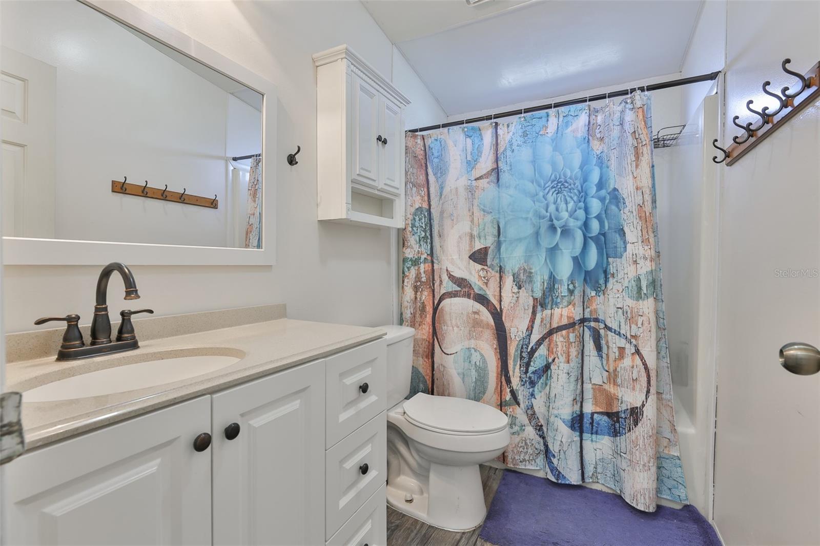 PRETTY POND PARK UNREC SUB - Residential