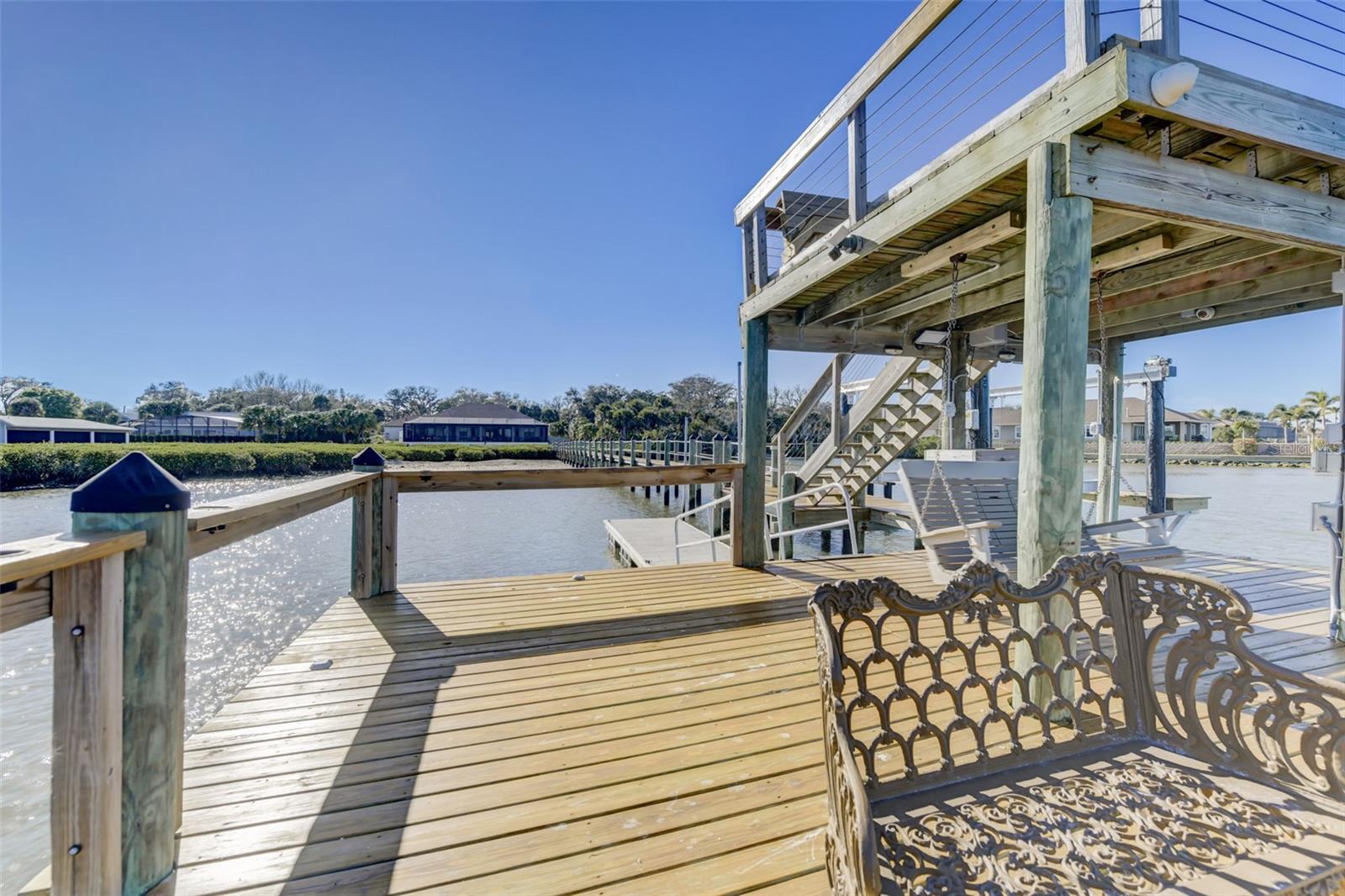 MENDELLS HAWKS PARK - Residential