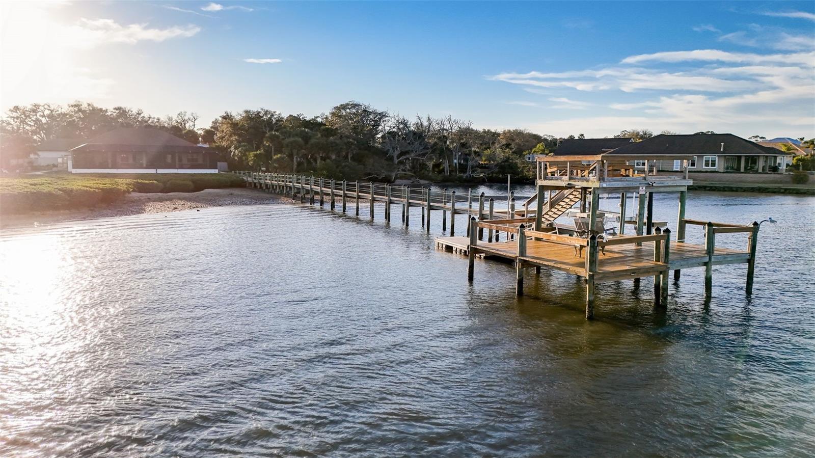 MENDELLS HAWKS PARK - Residential