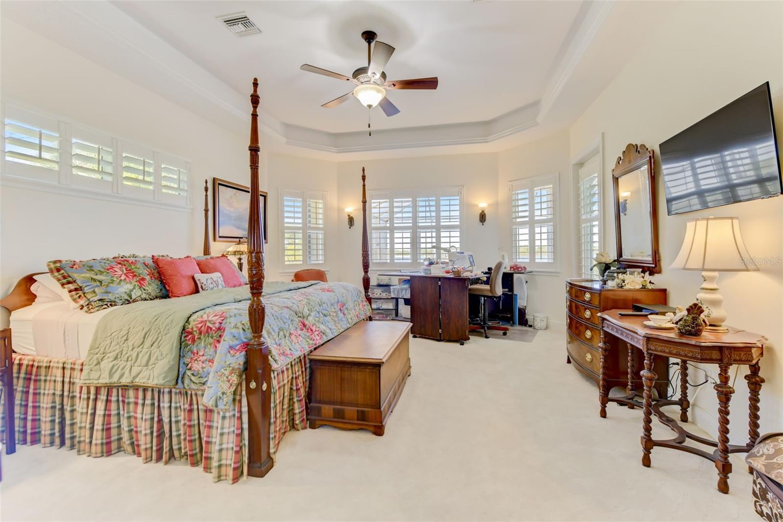 MENDELLS HAWKS PARK - Residential