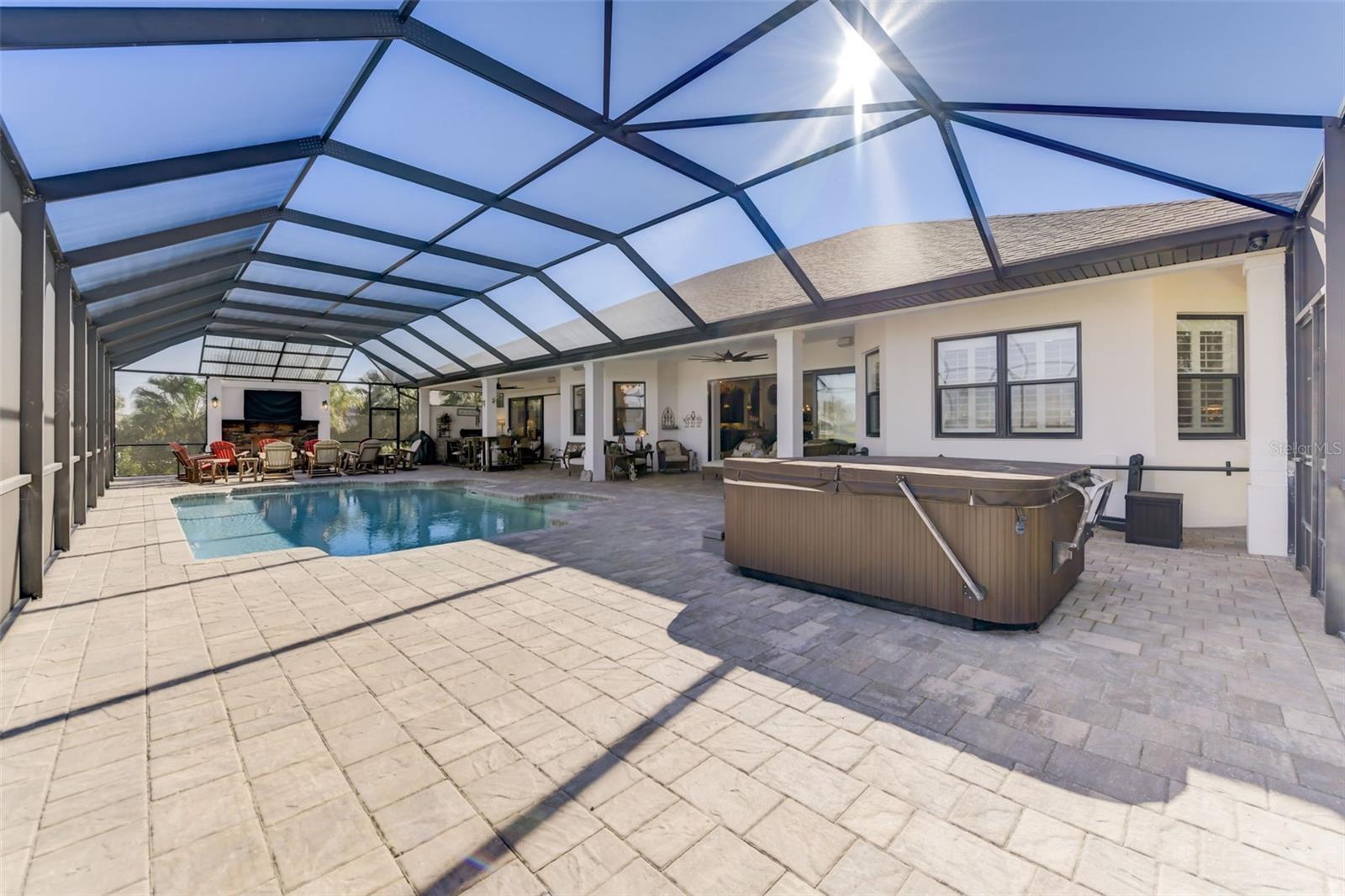 MENDELLS HAWKS PARK - Residential