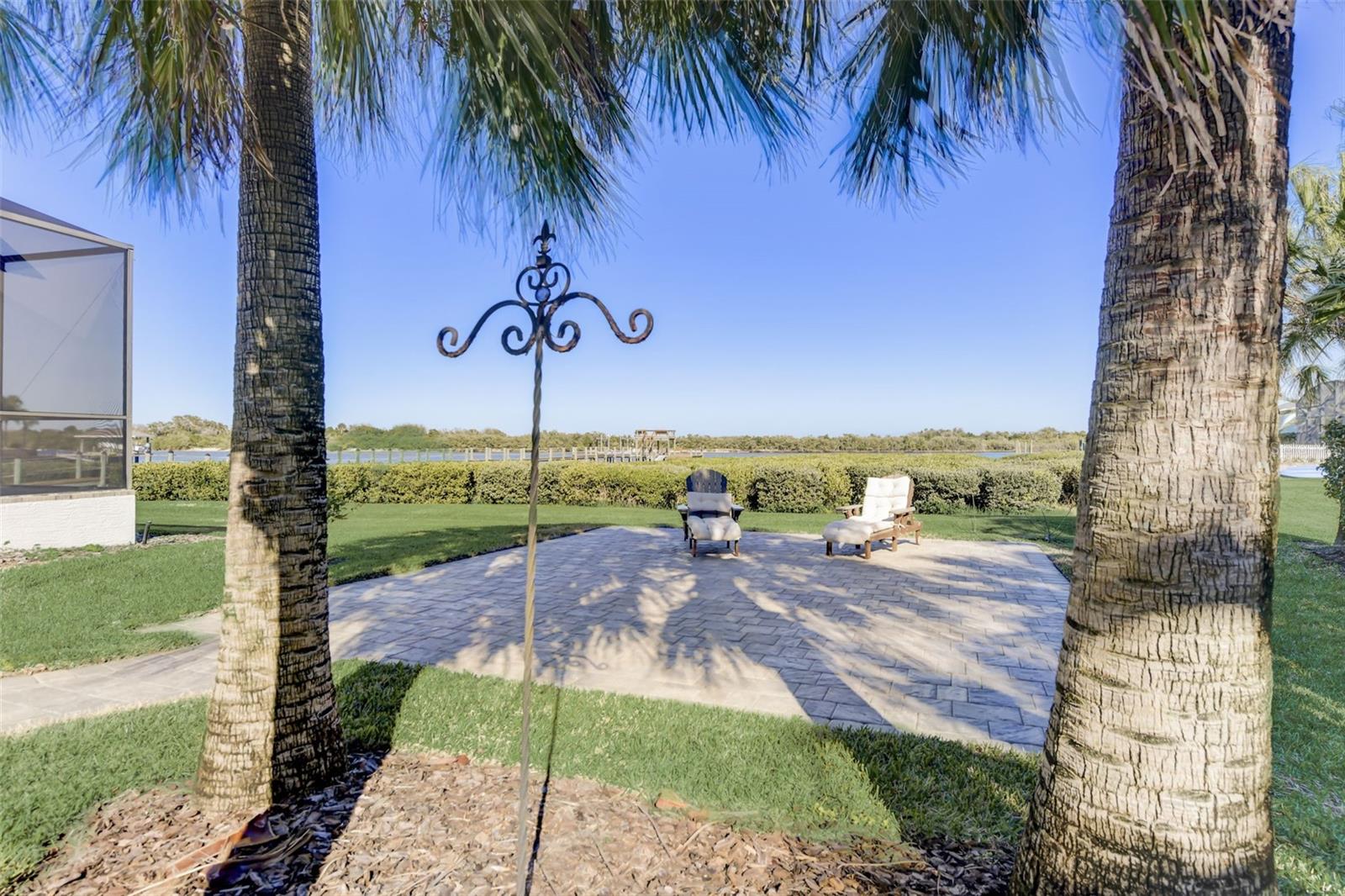 MENDELLS HAWKS PARK - Residential