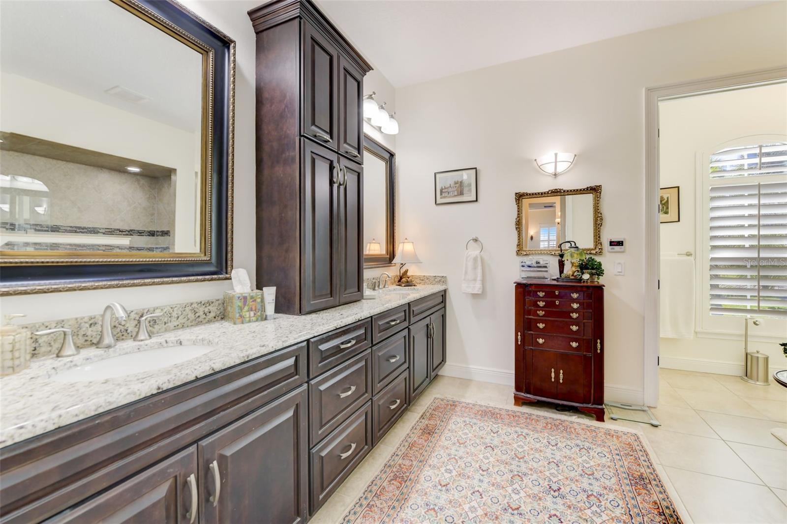 MENDELLS HAWKS PARK - Residential