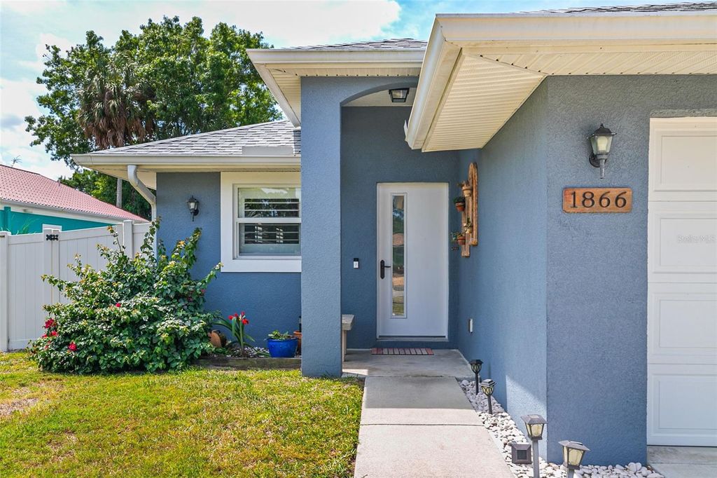 Photo of 1866 Vamo Drive, Sarasota, FL 34231 (MLS # A4691082)