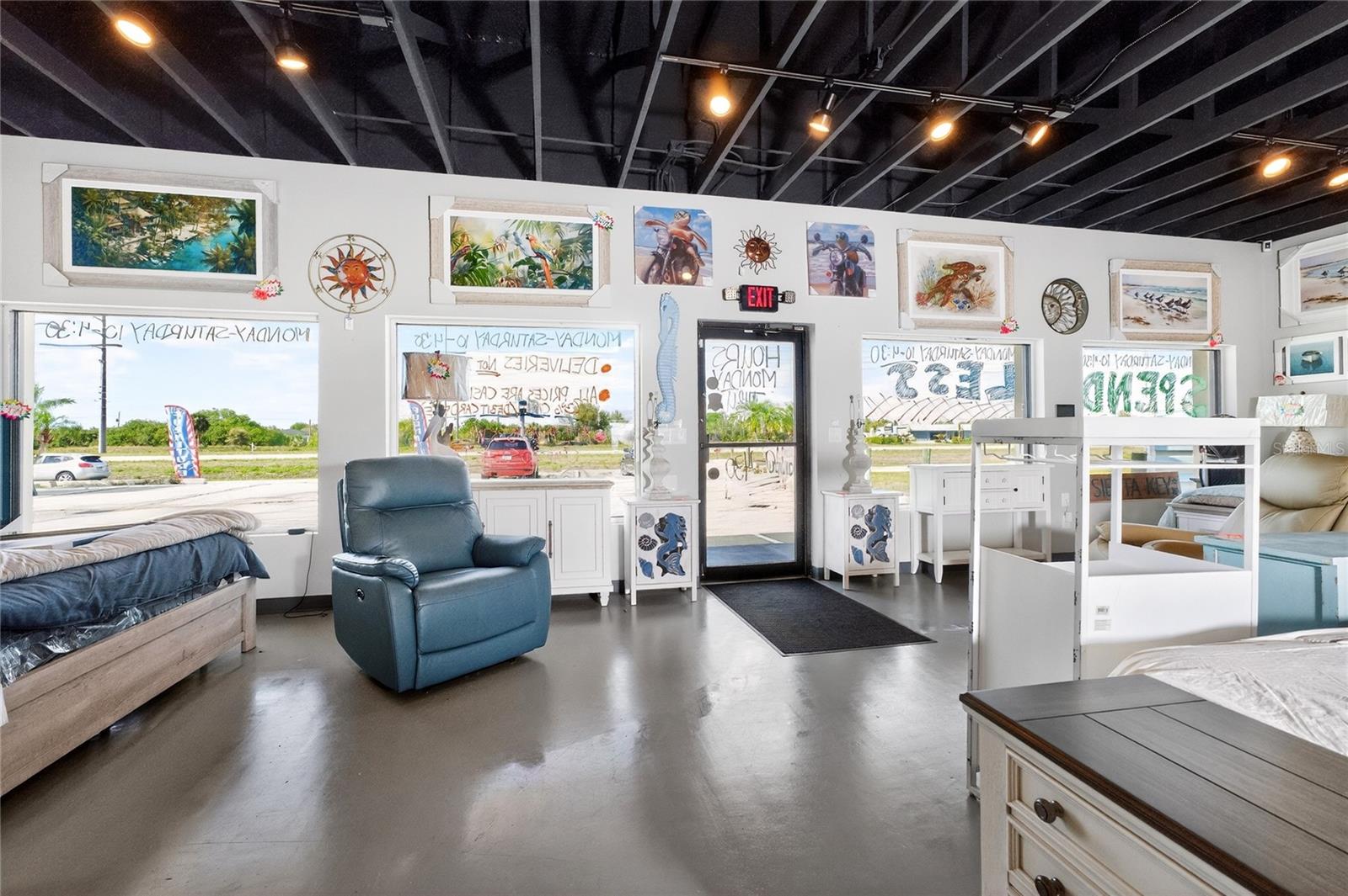 PORT CHARLOTTE SEC 063 - Commercial Sale