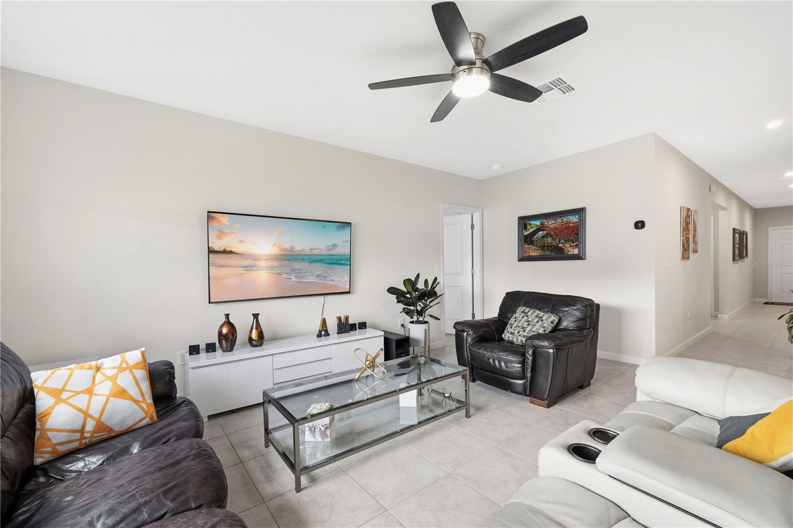 LAUREL GLEN - Residential