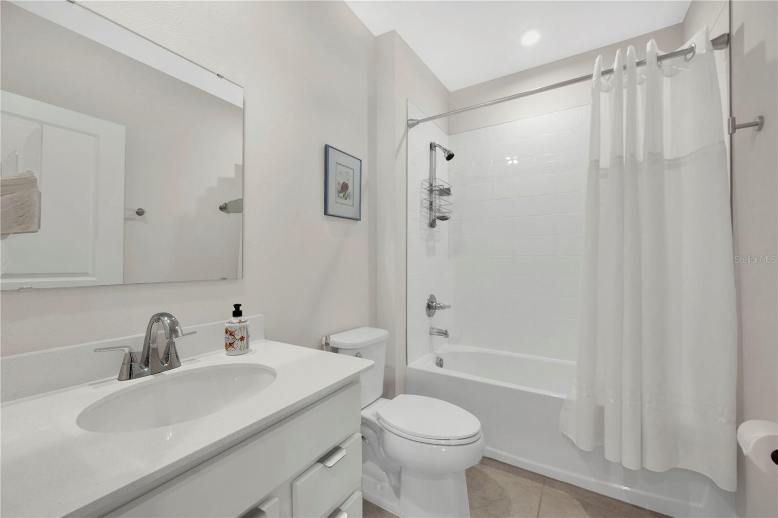 LAUREL GLEN - Residential