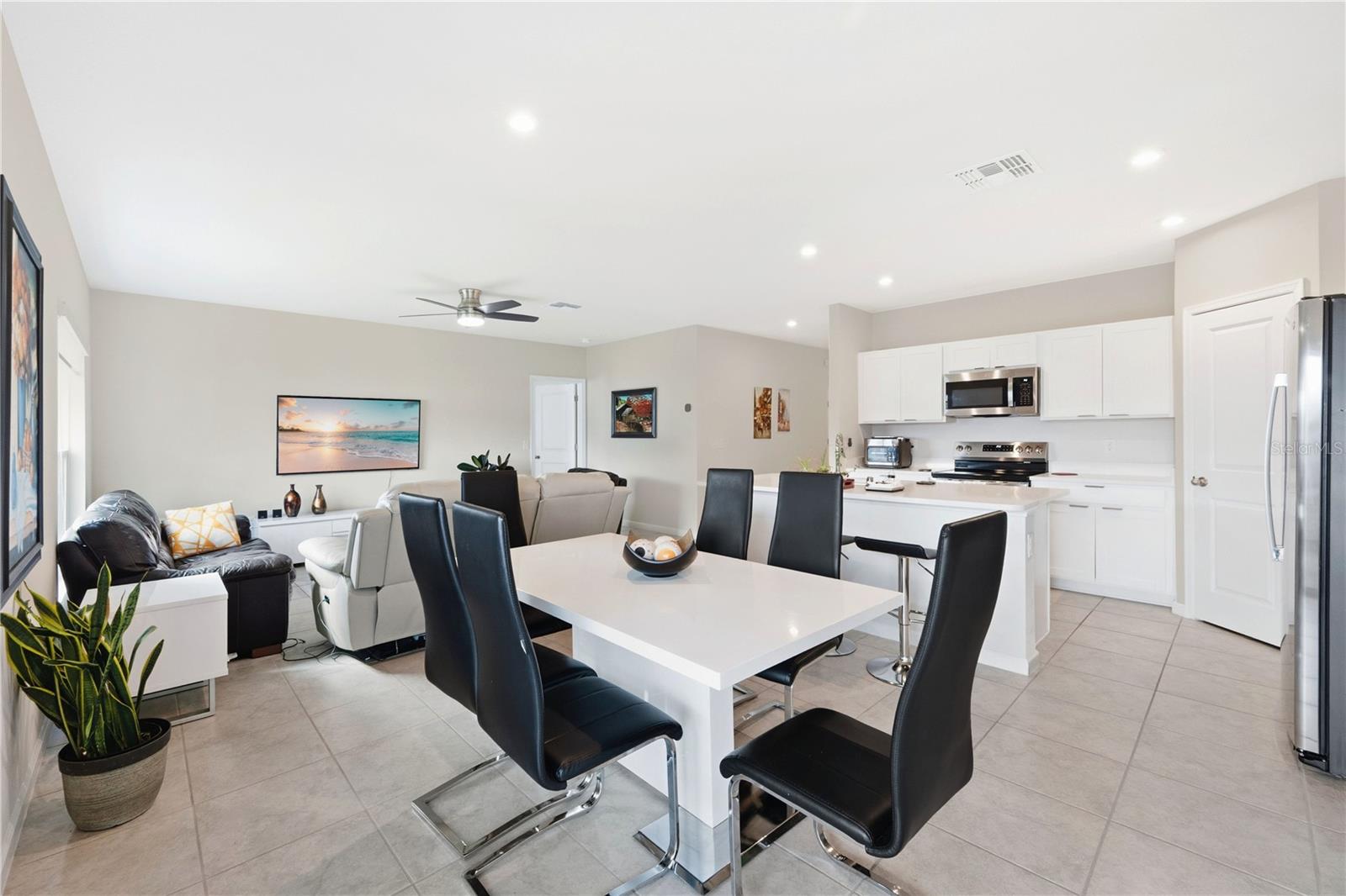 LAUREL GLEN - Residential