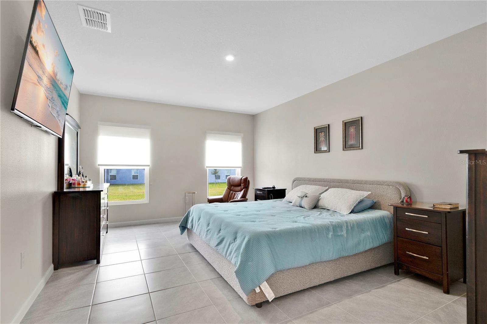 LAUREL GLEN - Residential