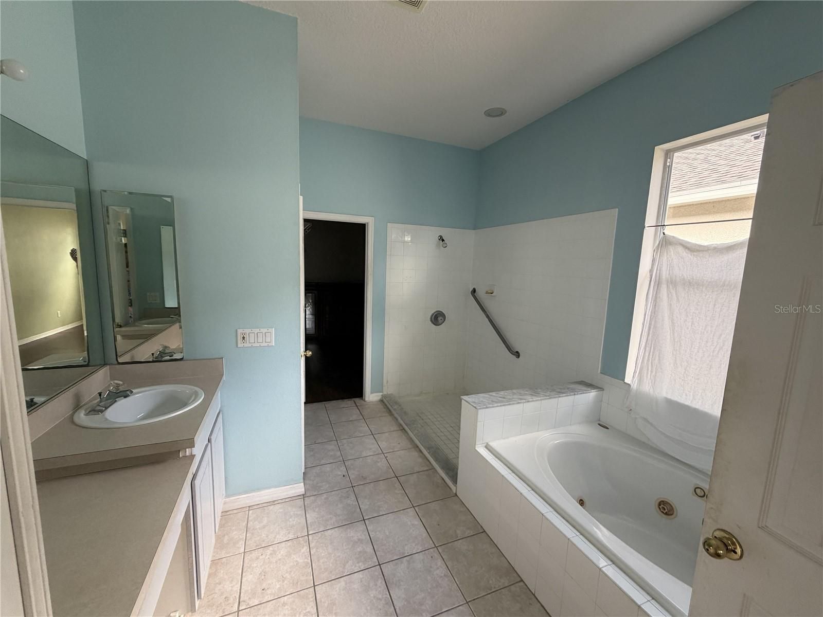 BROOKHAVEN - Residential