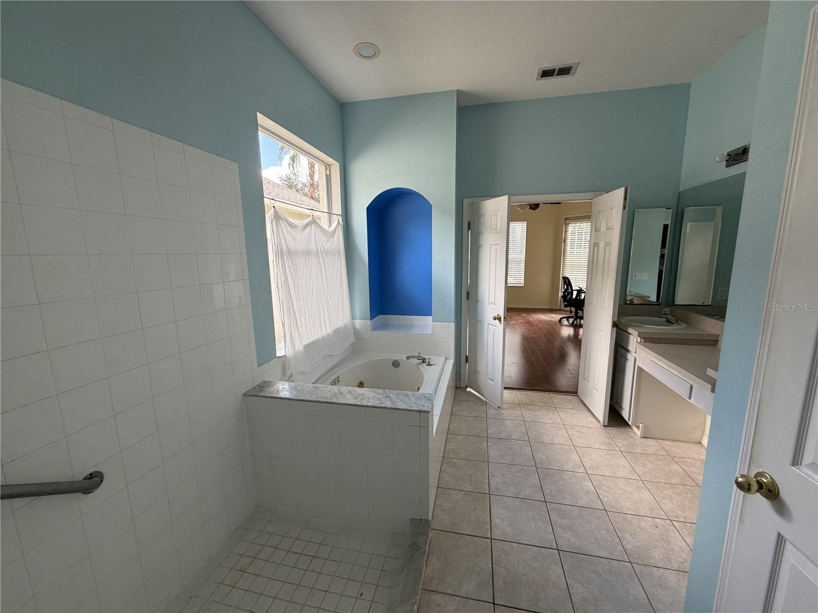 BROOKHAVEN - Residential