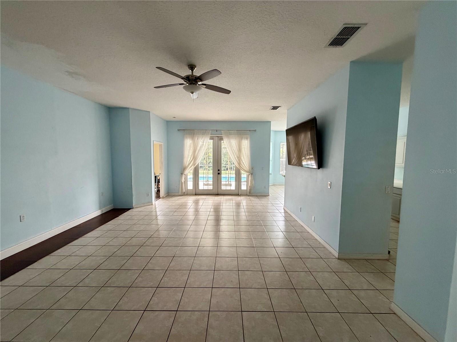 BROOKHAVEN - Residential