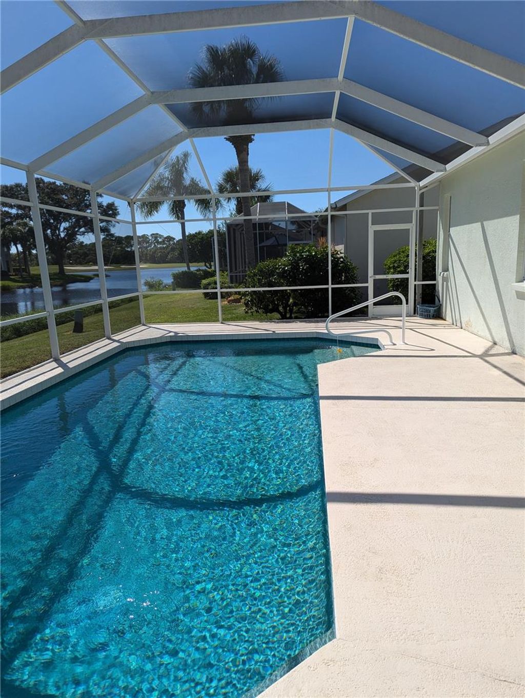 Photo of 8976 Whitemarsh Avenue, Sarasota, FL 34238 (MLS # A4666547)